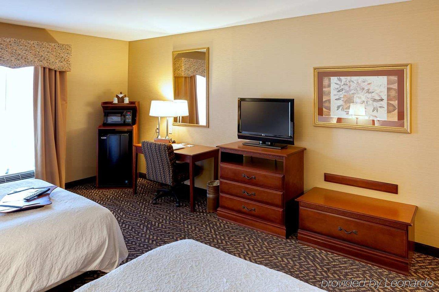 Hampton Inn Chicopee - Springfield Dış mekan fotoğraf