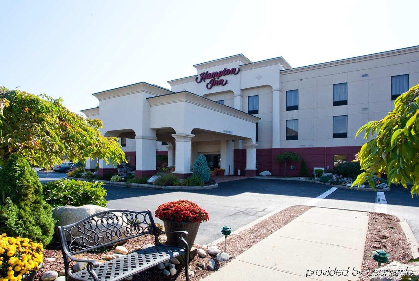 Hampton Inn Chicopee - Springfield Dış mekan fotoğraf