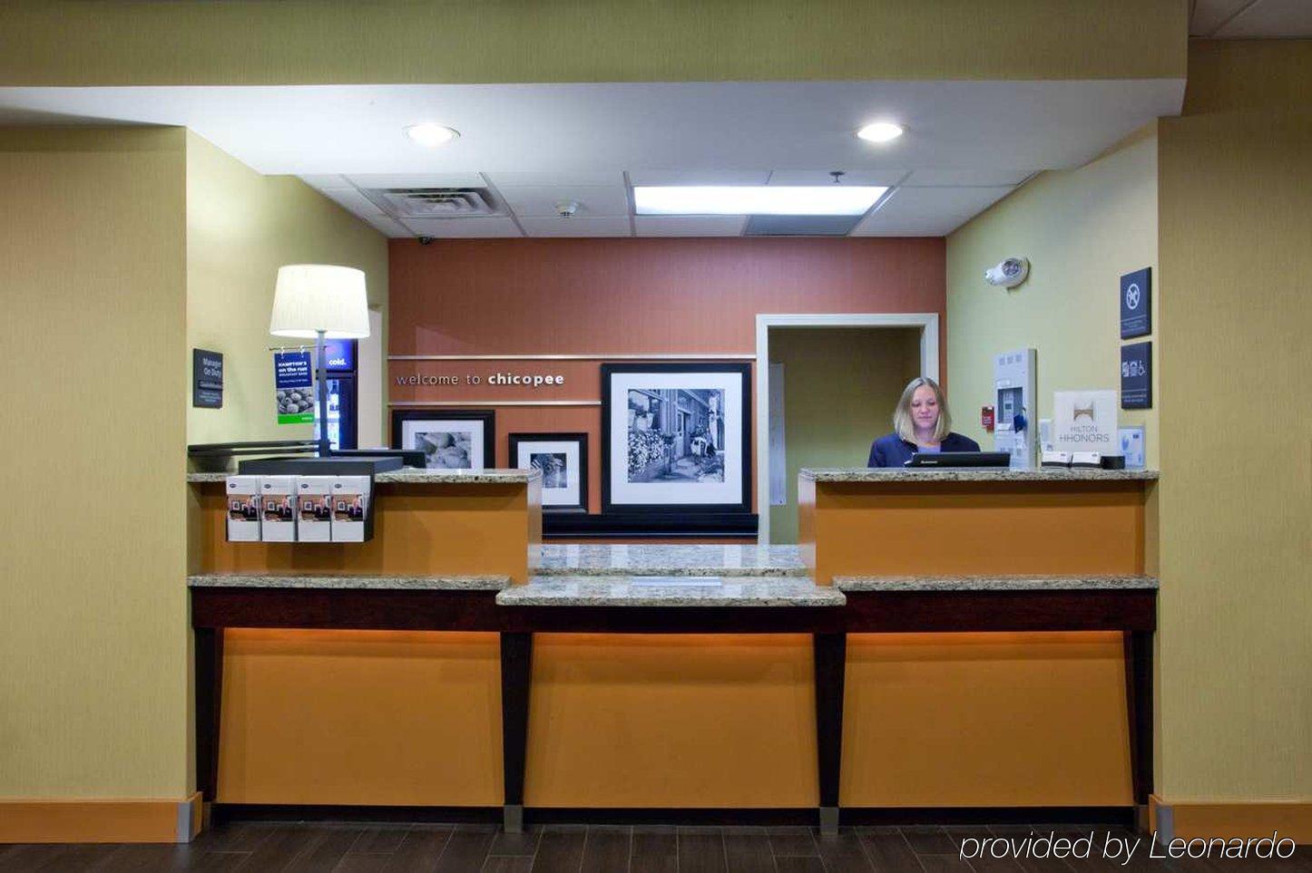 Hampton Inn Chicopee - Springfield Dış mekan fotoğraf